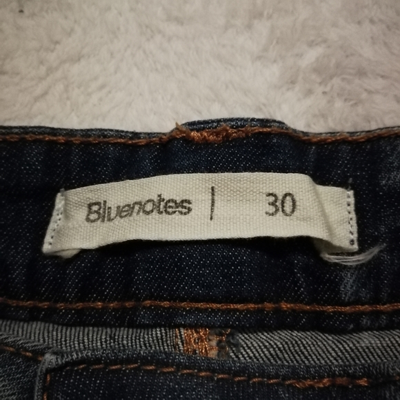 Bluenotes Distressed Mid-Rise Jean Shorts - Picture 2 of 3